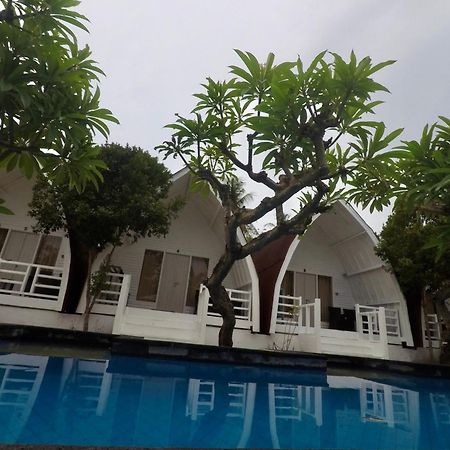 Gili Kulemba Bungalow Gili Trawangan Exteriör bild