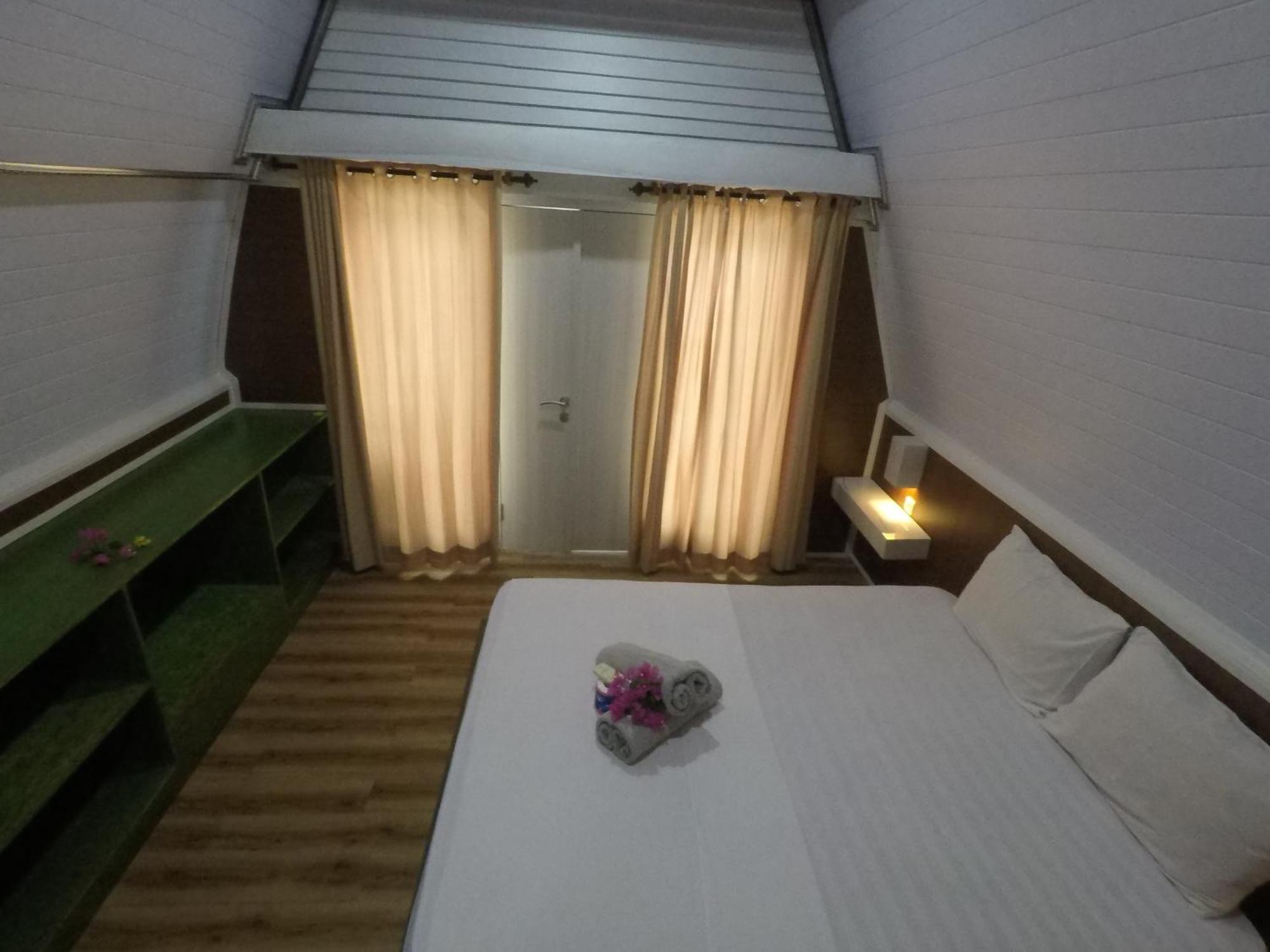 Gili Kulemba Bungalow Gili Trawangan Exteriör bild